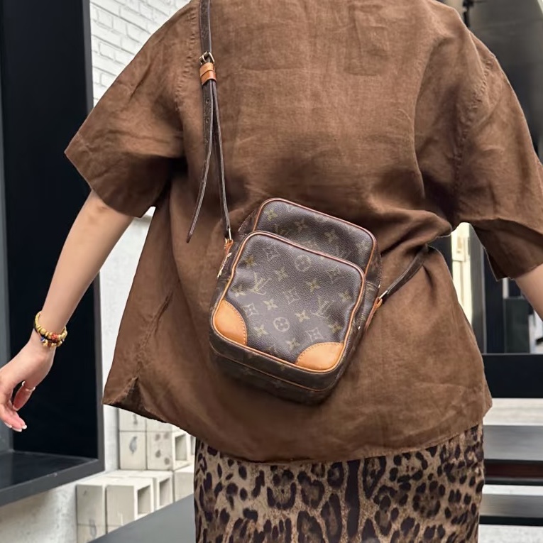 百搭帥包🥸Lv路易威登老花植鞣革雙層相機包單肩斜挎包-2