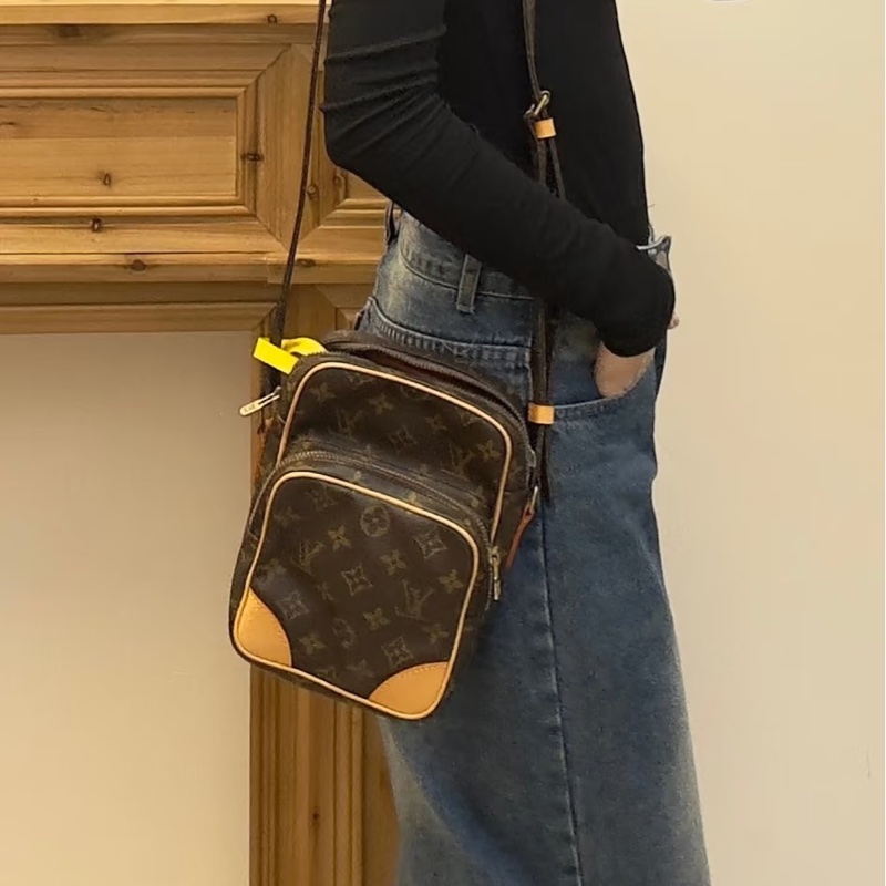 百搭帥包🥸Lv路易威登老花植鞣革雙層相機包單肩斜挎包-6