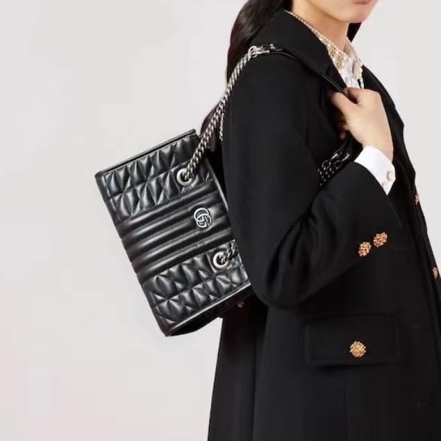 質感拉滿✨99新🆕Gucci古馳幾何系列黑色銀扣GG marmont鏈條全皮托特包單肩手提包-7