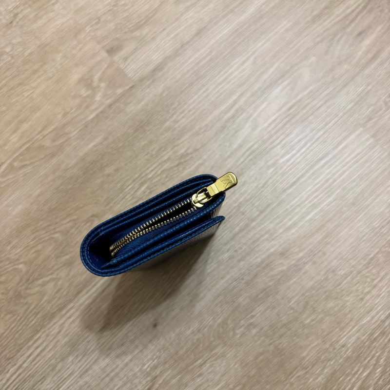 瑞奇二手精品 Louis Vuitton epi 藍水玻紋 中夾-2