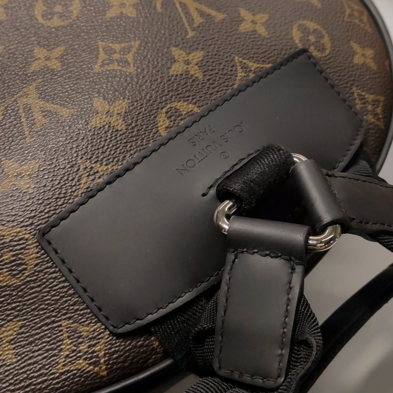 Louis Vuitton (LV) Josh牛皮Monogram印花雙肩包-29