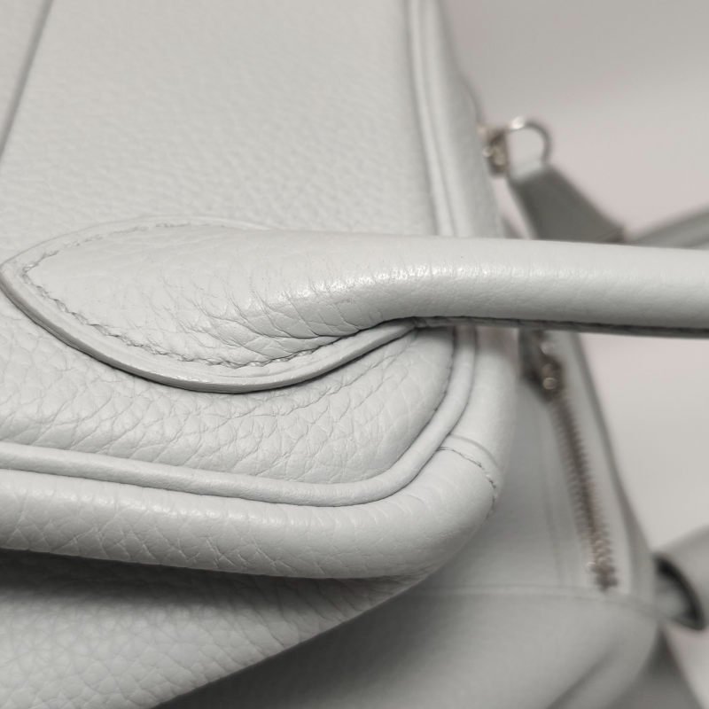 Hermes Lindy30純色旋扣單肩包Clemence（TC）牛皮銀扣08聖杯藍T刻-23