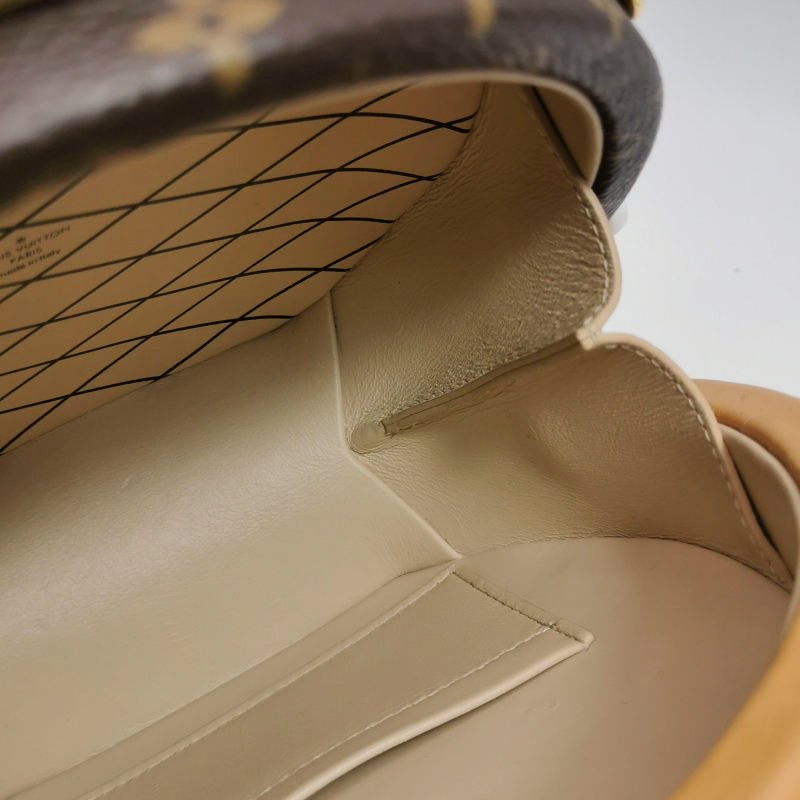 Louis Vuitton (LV) Boite Chapeau小號植鞣革Monogram印花圓餅包斜挎包單肩包芯片款-9