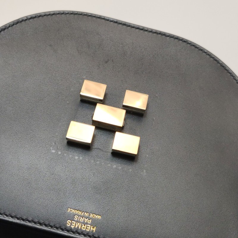 Hermes Mosaique馬賽克純色方形鎖扣馬鞍包斜挎包Tadelakt牛皮香檳金扣89黑色D刻-8