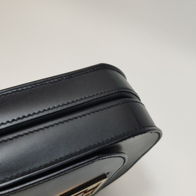 Hermes Mosaique馬賽克純色方形鎖扣馬鞍包斜挎包Tadelakt牛皮香檳金扣89黑色D刻-18