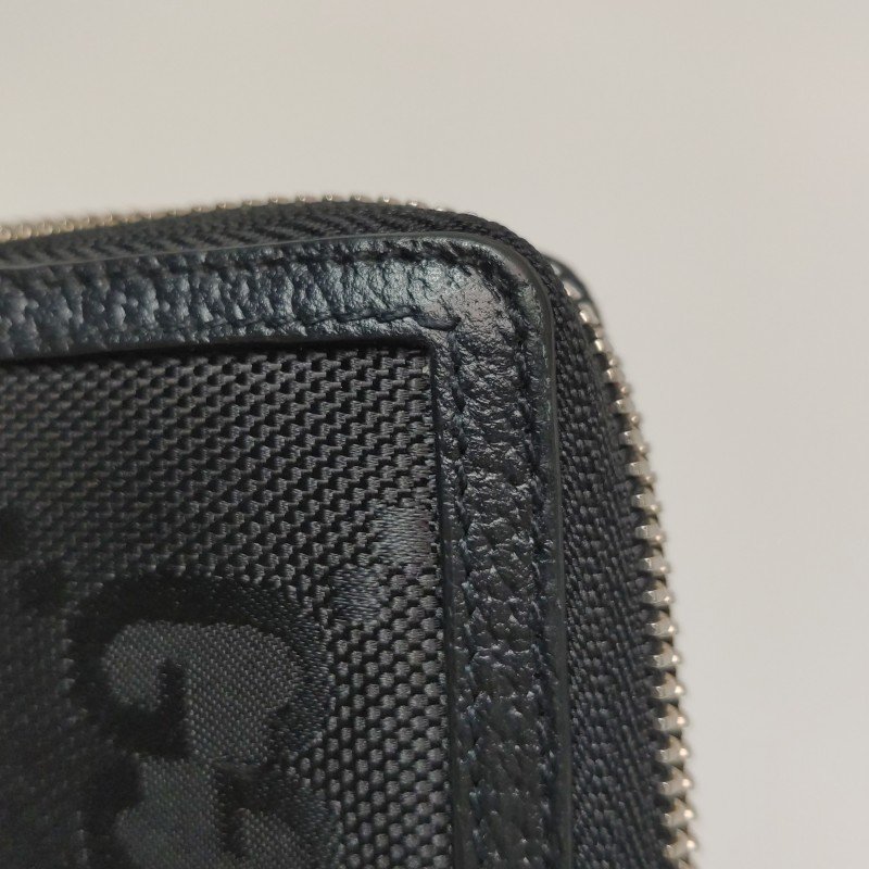 Gucci 牛皮尼龍布拼色字母Logo拉鍊錢包-8