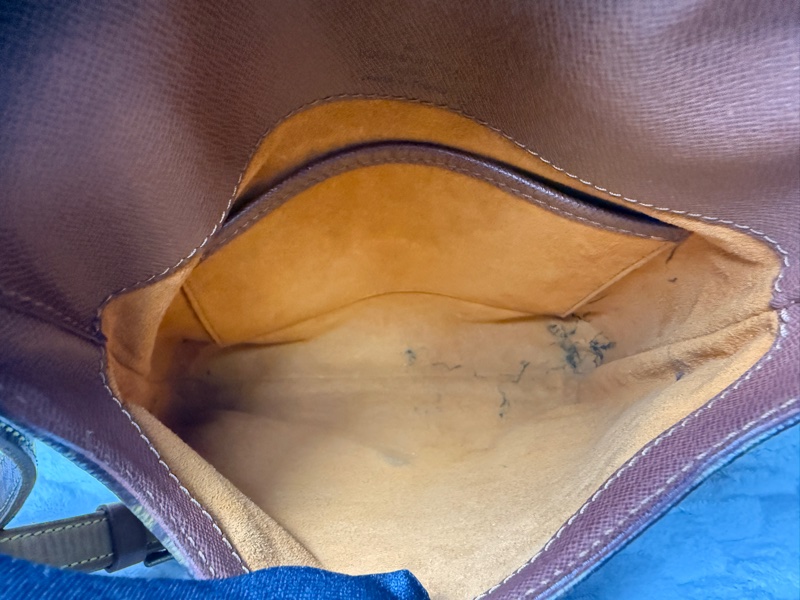 LV M51387 老花掀蓋斜背王妃包-11