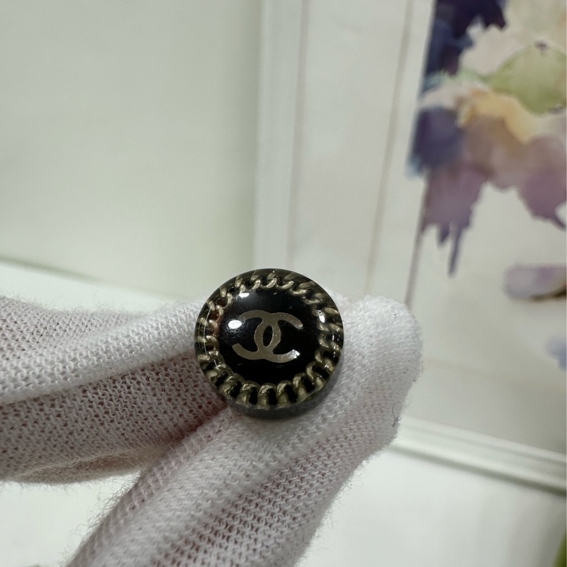 Chanel香奈兒黑色圓形紐帶耳環耳釘-3