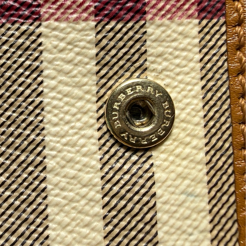 BURBERRY 女用經典格紋中夾-17