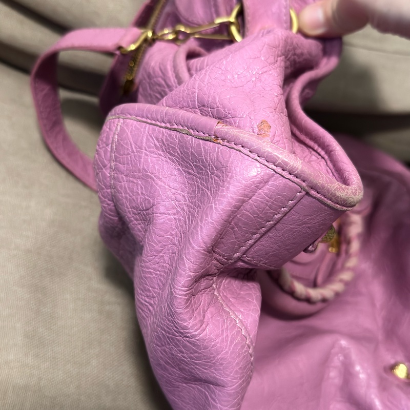 Balenciaga 粉金機車包-3