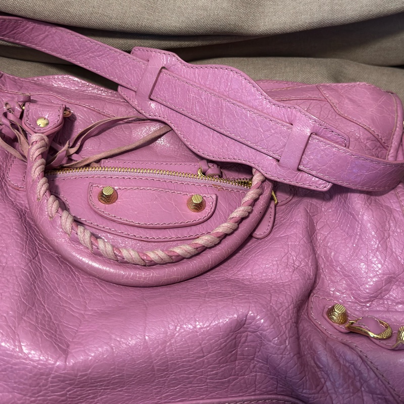 Balenciaga 粉金機車包-6