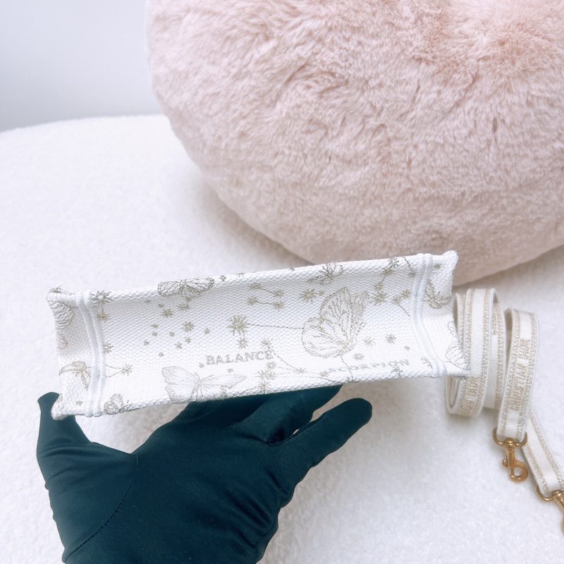 Dior book 金色蝴蝶刺繡迷你托特-2