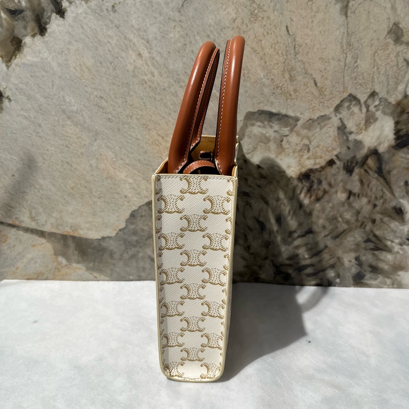 Celine 白色P V C凱旋門小號琴譜包-1