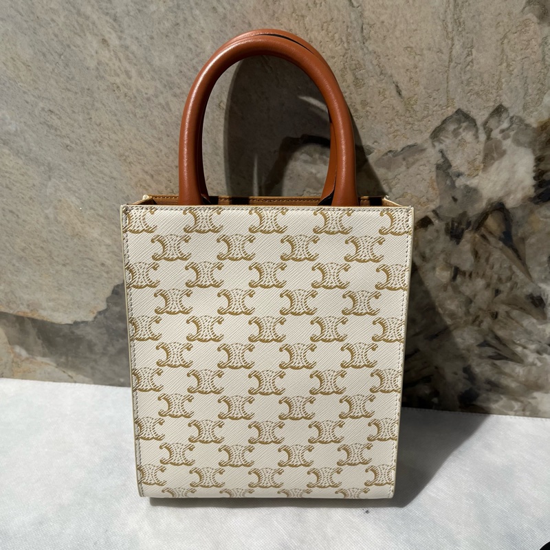 Celine 白色P V C凱旋門小號琴譜包-2