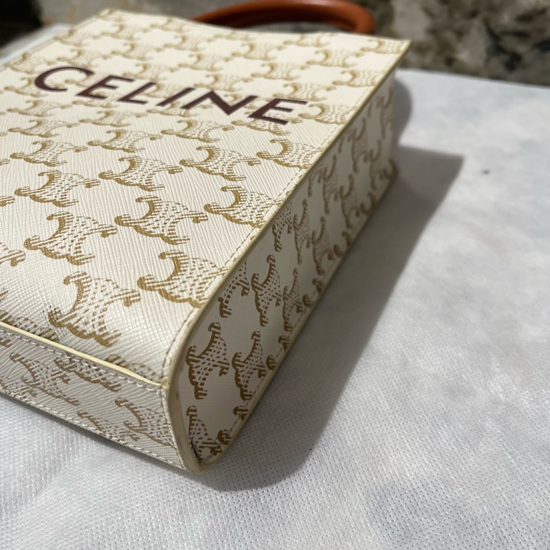 Celine 白色P V C凱旋門小號琴譜包-6