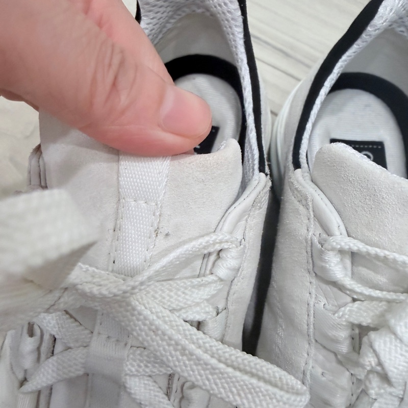 ❤️❤️Chanel ❤️❤️香奈兒 黑白熊貓配色球鞋36號-10