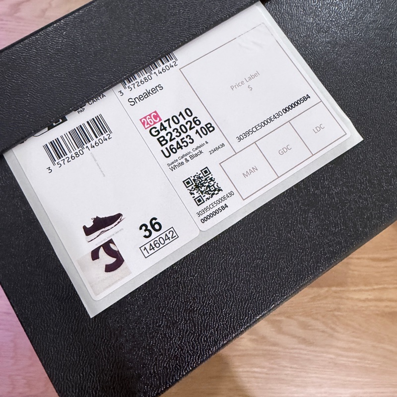 ❤️❤️Chanel ❤️❤️香奈兒 黑白熊貓配色球鞋36號-19