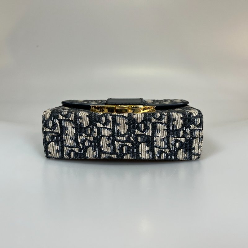 DIOR  刺繡老花蒙田BOX包 MINI-4