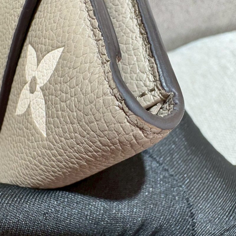 LV Victorine 斑鳩灰奶油色錢包-7