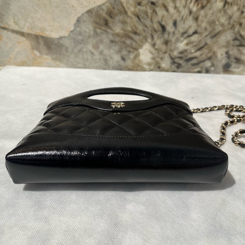 Chanel 黑金牛皮 Nano 31包-5