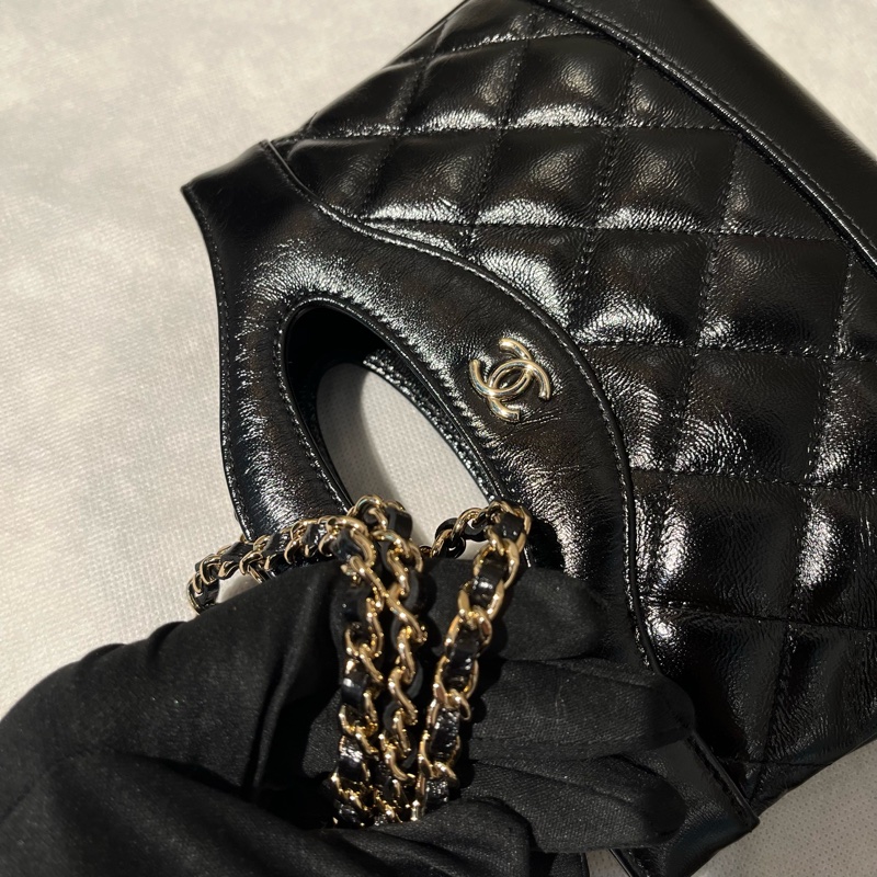 Chanel 黑金牛皮 Nano 31包-6