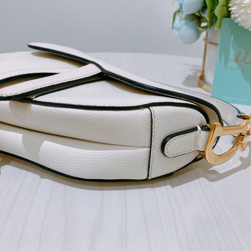 TK2036	 迪奧 迷你 白色 馬鞍包 Christian Dior Mini Saddle Bag With Strap Latte Grained Calfskin White X PHW-3