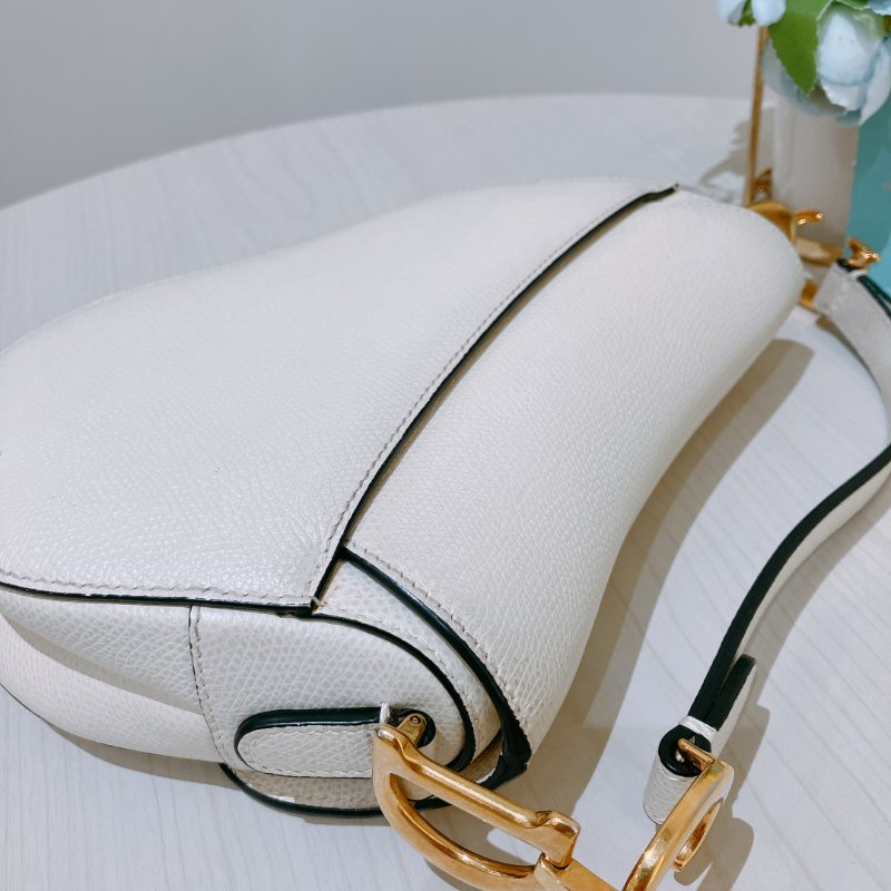 TK2036	 迪奧 迷你 白色 馬鞍包 Christian Dior Mini Saddle Bag With Strap Latte Grained Calfskin White X PHW-7