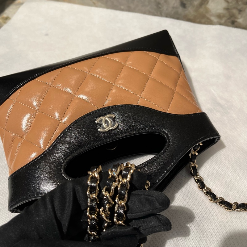 Chanel 黑奶茶油蠟皮 nano 31包-8