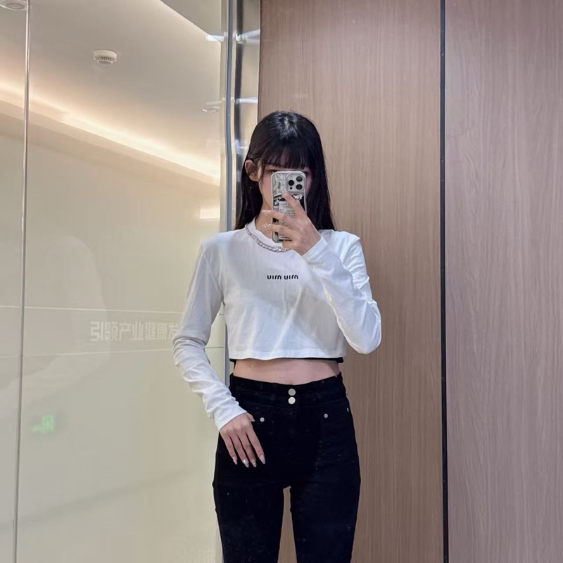 MiuMiu白色水鑽短款上衣-2