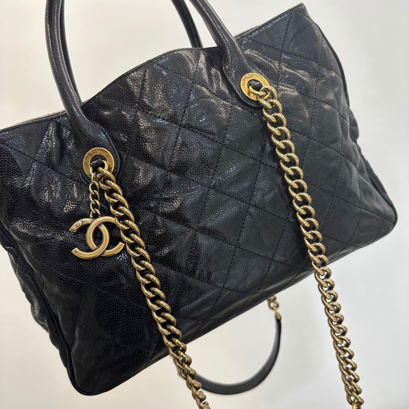 🉑肩背 #99新閒置 #油蠟牛皮 香奈兒黑金孟買系列托特包 絕版收藏🔥-3