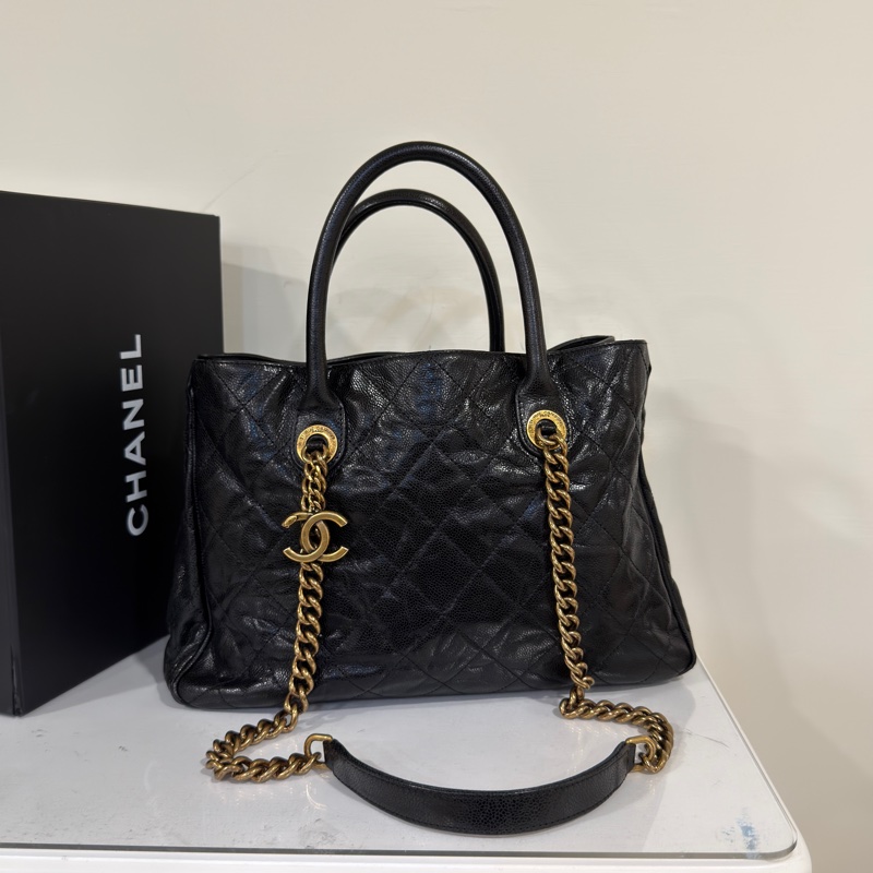 🉑肩背 #99新閒置 #油蠟牛皮 香奈兒黑金孟買系列托特包 絕版收藏🔥-5