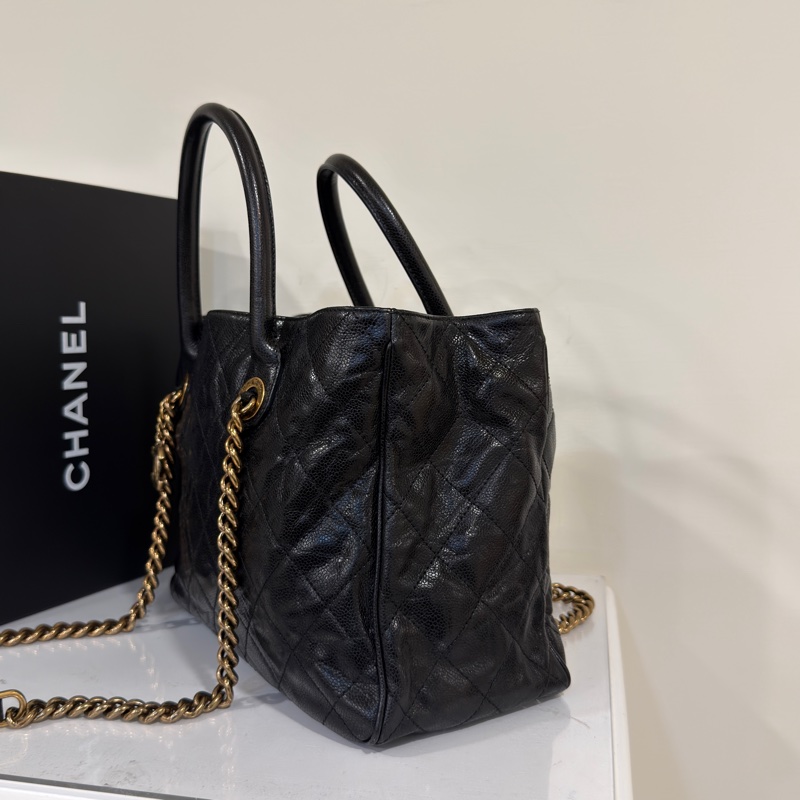 🉑肩背 #99新閒置 #油蠟牛皮 香奈兒黑金孟買系列托特包 絕版收藏🔥-6