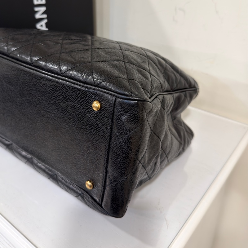 🉑肩背 #99新閒置 #油蠟牛皮 香奈兒黑金孟買系列托特包 絕版收藏🔥-10