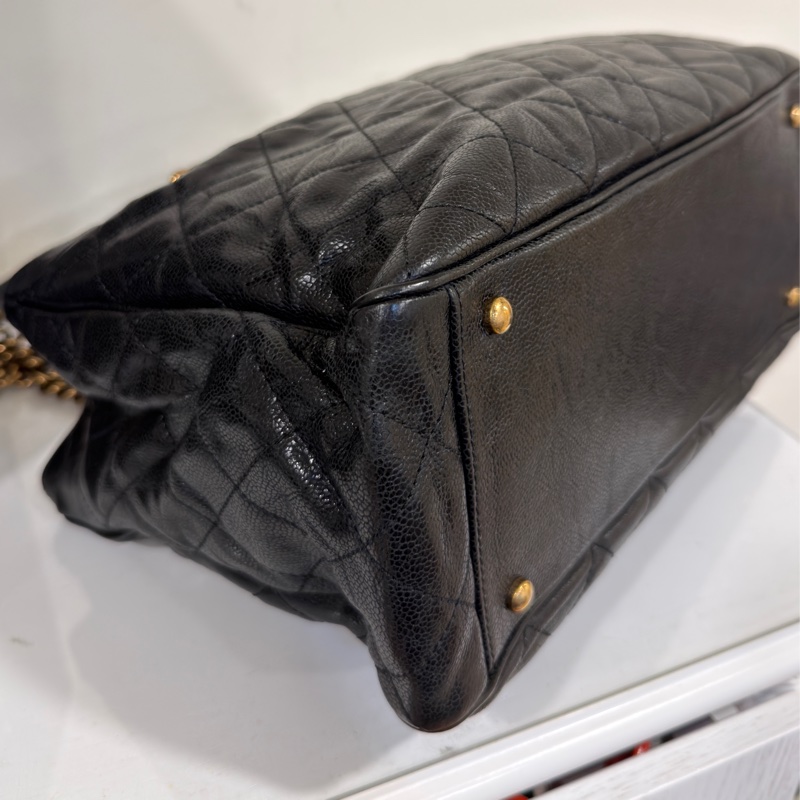 🉑肩背 #99新閒置 #油蠟牛皮 香奈兒黑金孟買系列托特包 絕版收藏🔥-11