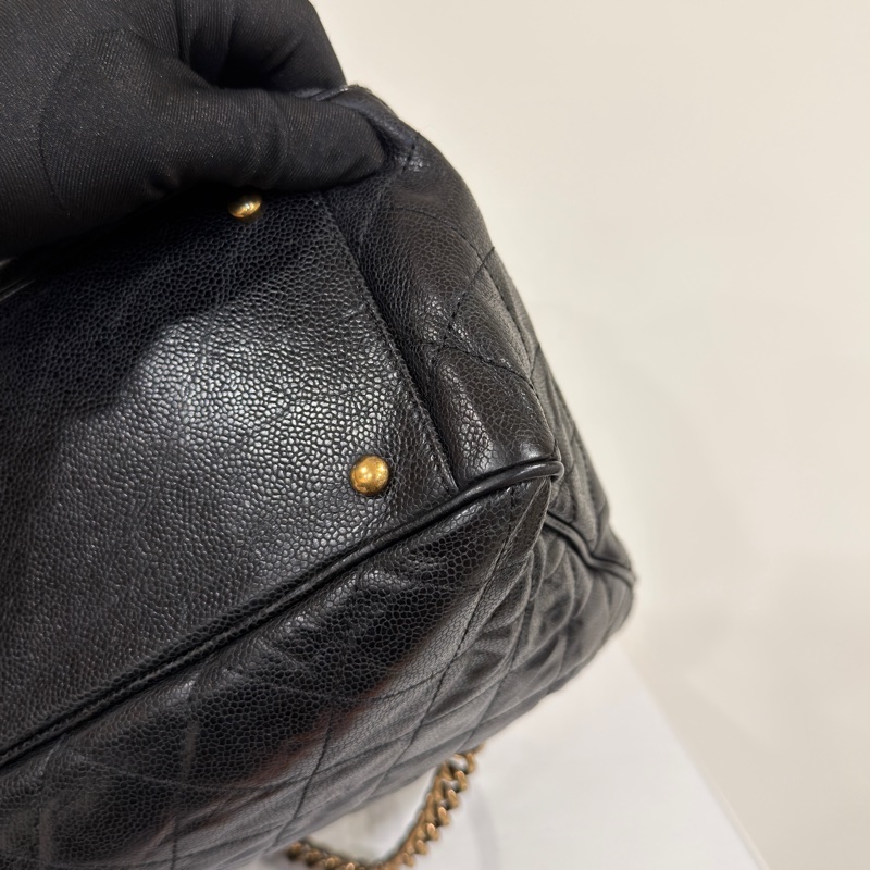 🉑肩背 #99新閒置 #油蠟牛皮 香奈兒黑金孟買系列托特包 絕版收藏🔥-13