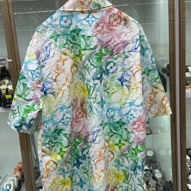 LV男士短袖襯衫 日本限定秀款 絕版 XL 蠟筆彩繪風格 老花滿印-1