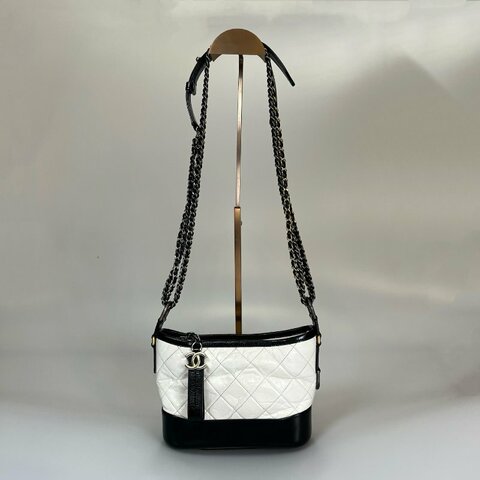 CHANEL 流浪包小號 白 24開