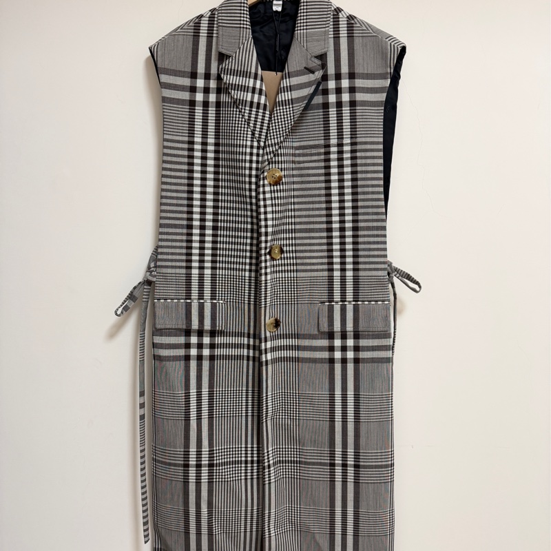 Burberry 咖啡色格紋背心長版外套 男女都可以穿 原價89000-0