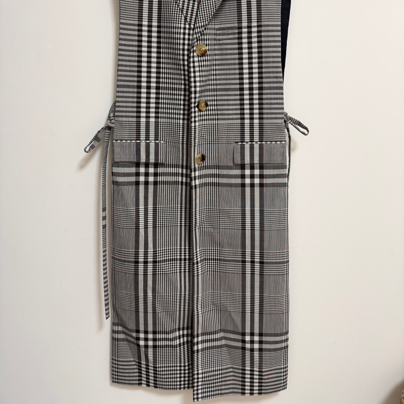 Burberry 咖啡色格紋背心長版外套 男女都可以穿 原價89000-10