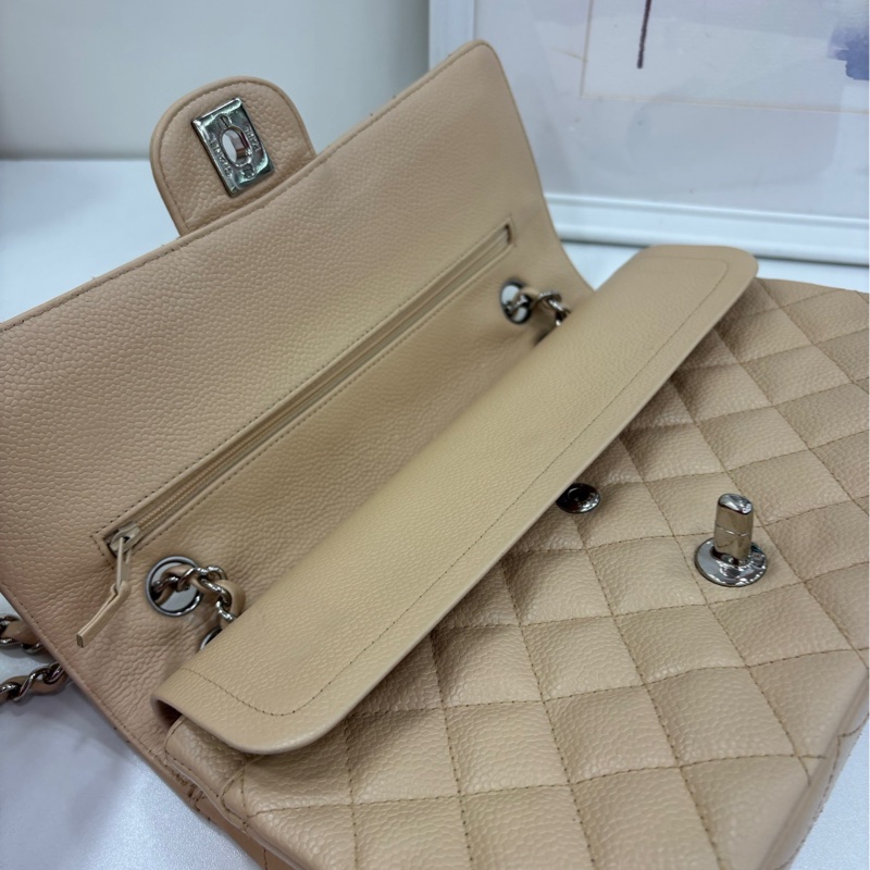 Chanel香奈兒 CF 中號 米色銀扣荔枝紋牛皮 包型立體 內裡乾淨 13開-5