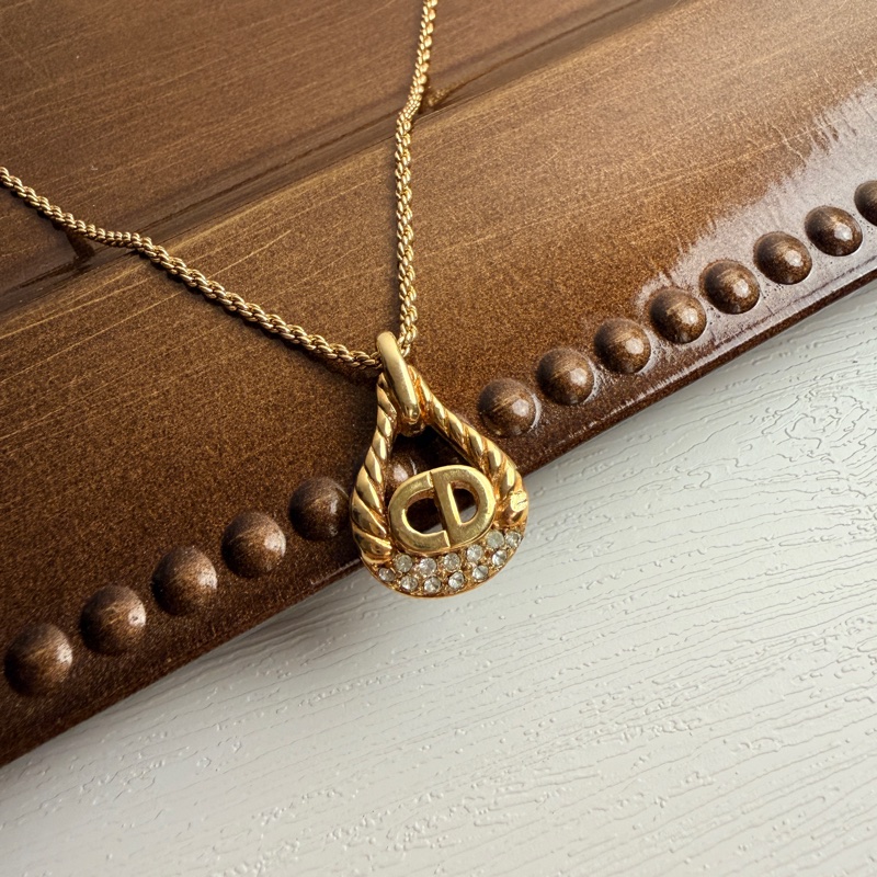 Dior 迪奧 鍍金 CD logo 水滴吊墜 萊茵石 項鏈 禮物-6