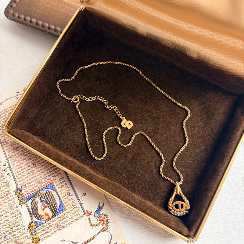 Dior 迪奧 鍍金 CD logo 水滴吊墜 萊茵石 項鏈 禮物-10