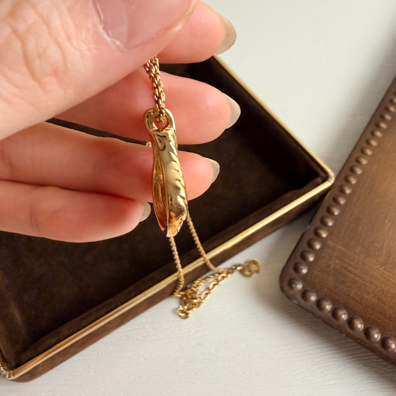 Dior 迪奧 鍍金 CD logo 水滴吊墜 萊茵石 項鏈 禮物-16