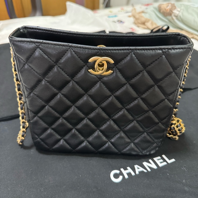 Chanel 金球 HoBo 系列-2