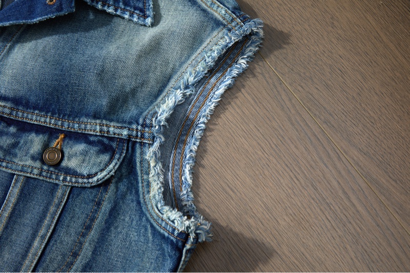 ❤️ YSL 復古牛仔馬甲-3