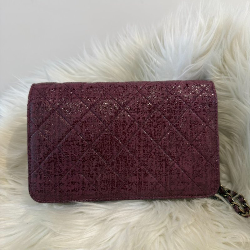 香奈兒 WOC 酒紅金色鍊包-1