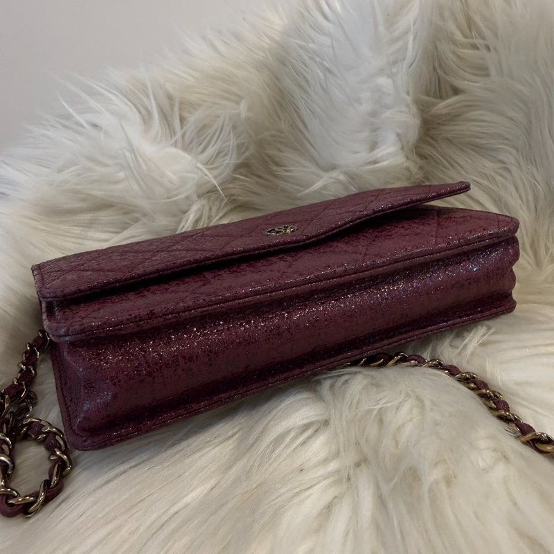 香奈兒 WOC 酒紅金色鍊包-3