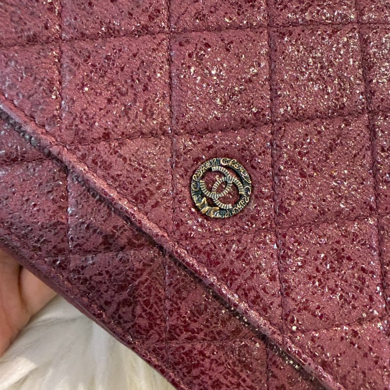 香奈兒 WOC 酒紅金色鍊包-7