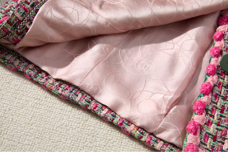 Chanel粉色粗花呢外套-7