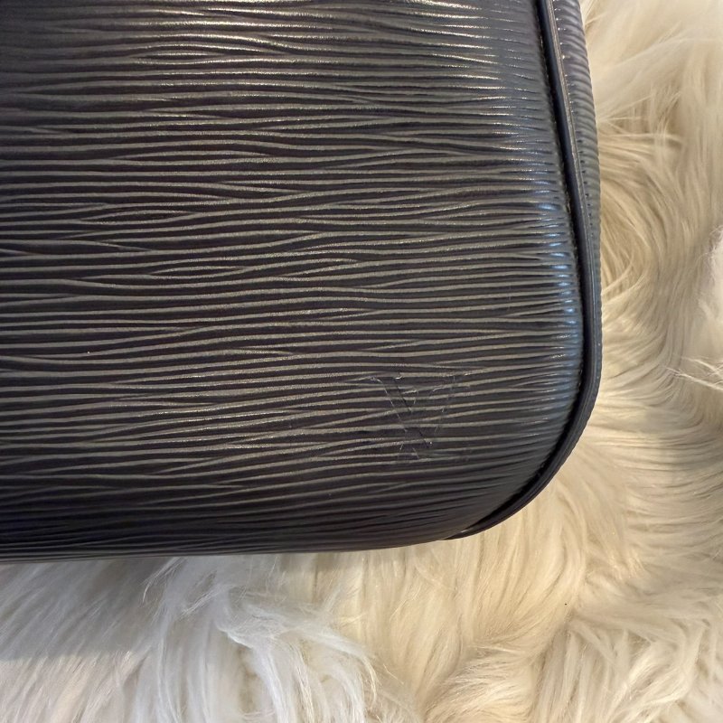 LV EPI 手提托特包-7